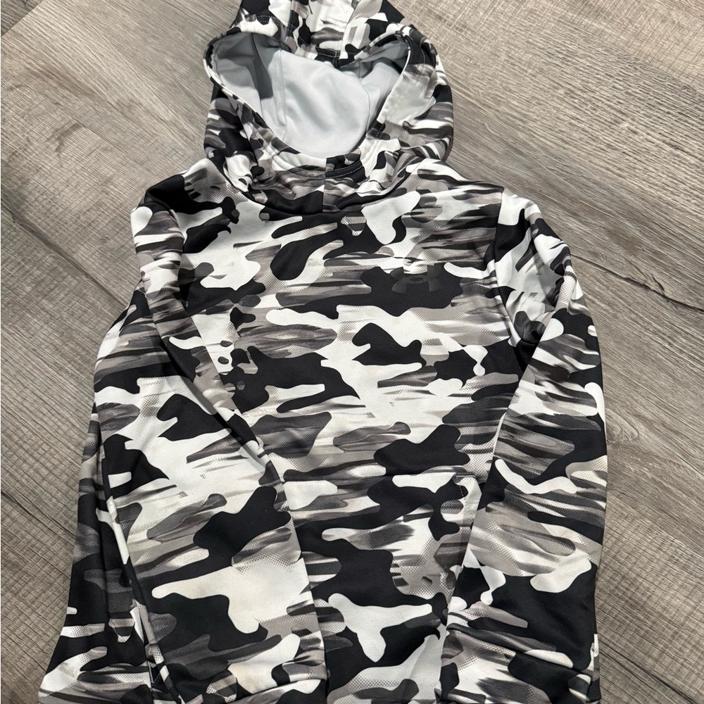 Under Armour Black and Gray Camo Hoodie